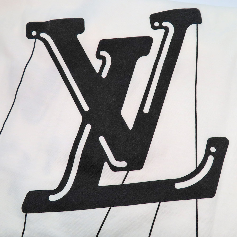 名古屋】【LOUIS VUITTON】ルイヴィトン フローティング LV プリンテッド Tシャツ インサイドアウト Mサイズ コットン 2021メンズ  トップス カットソー アパレル 服 メンズ【中古】 - 質ウエダ 公式オンラインショップ | 名古屋に4店舗。信頼・安心の創業65年。全国発送を ...