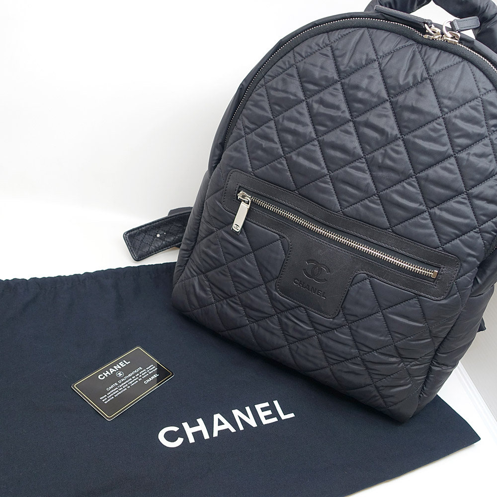 栄】【CHANEL】シャネル リュックサック バックパック A92559 コココクーン ブラック SV金具 ナイロン/レザー 女性 レディース  20番台/8桁シリアル 保証書 袋【中古】 - 質ウエダ 公式オンラインショップ | 名古屋に4店舗。信頼・安心の創業65年。全国発送を承っております。