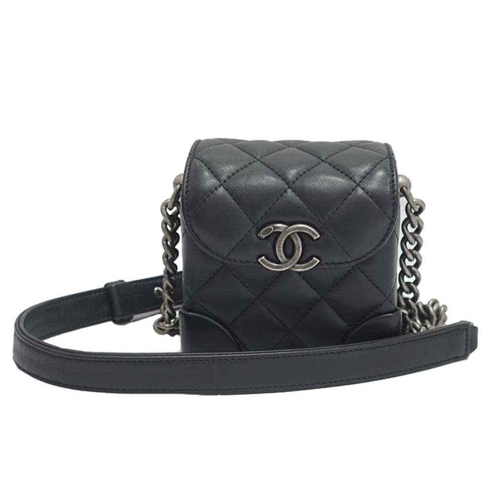 CHANEL ブラックレザー ショルダーバッグ　ヴァニティ 新春SALE】【栄】【CHANEL】シャネル バニティ ボックスバッグ