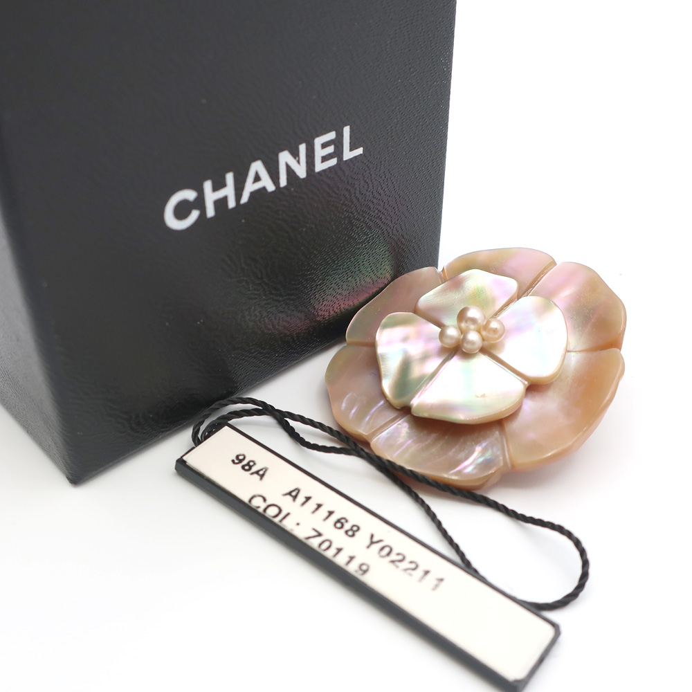 【25A♢優美なカメリア×リボン柄】CHANEL *ツイリー/白 2024年 CHANEL シャネル トップス レディース ニット ショート